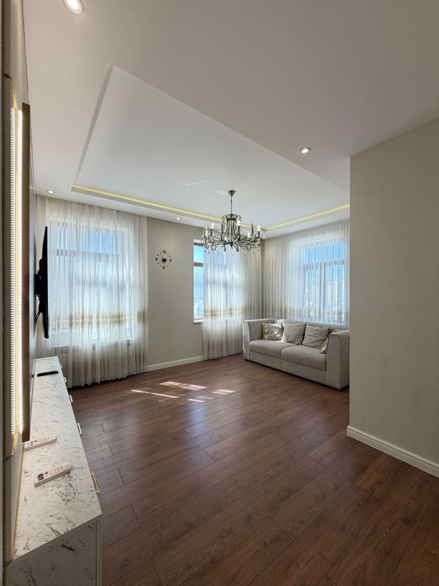 İcarəyə verilir 4 otaqlı yeni tikili 155 m² — Mənzil, Bakı (2)