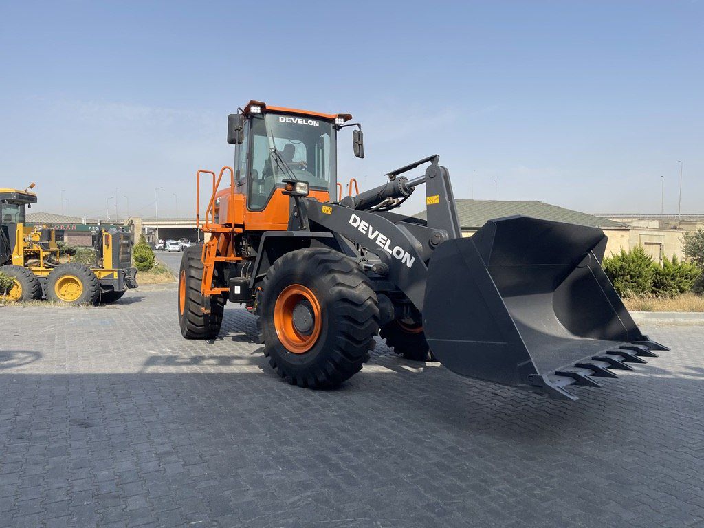 Develon SD320A frontal yükləyici, 2025 il — İnşaat texnikası, Bakı (3)