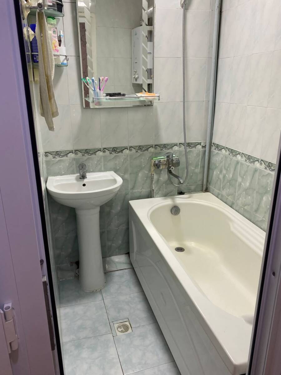 Satılır 4 otaqlı köhnə tikili 90 m² — Mənzil, Bakı (12)