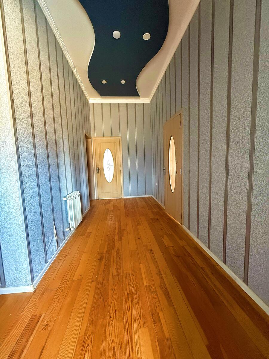 Satılır 8 otaqlı həyət evi/bağ evi 390 m² — Ev, villa, Bakı (5)