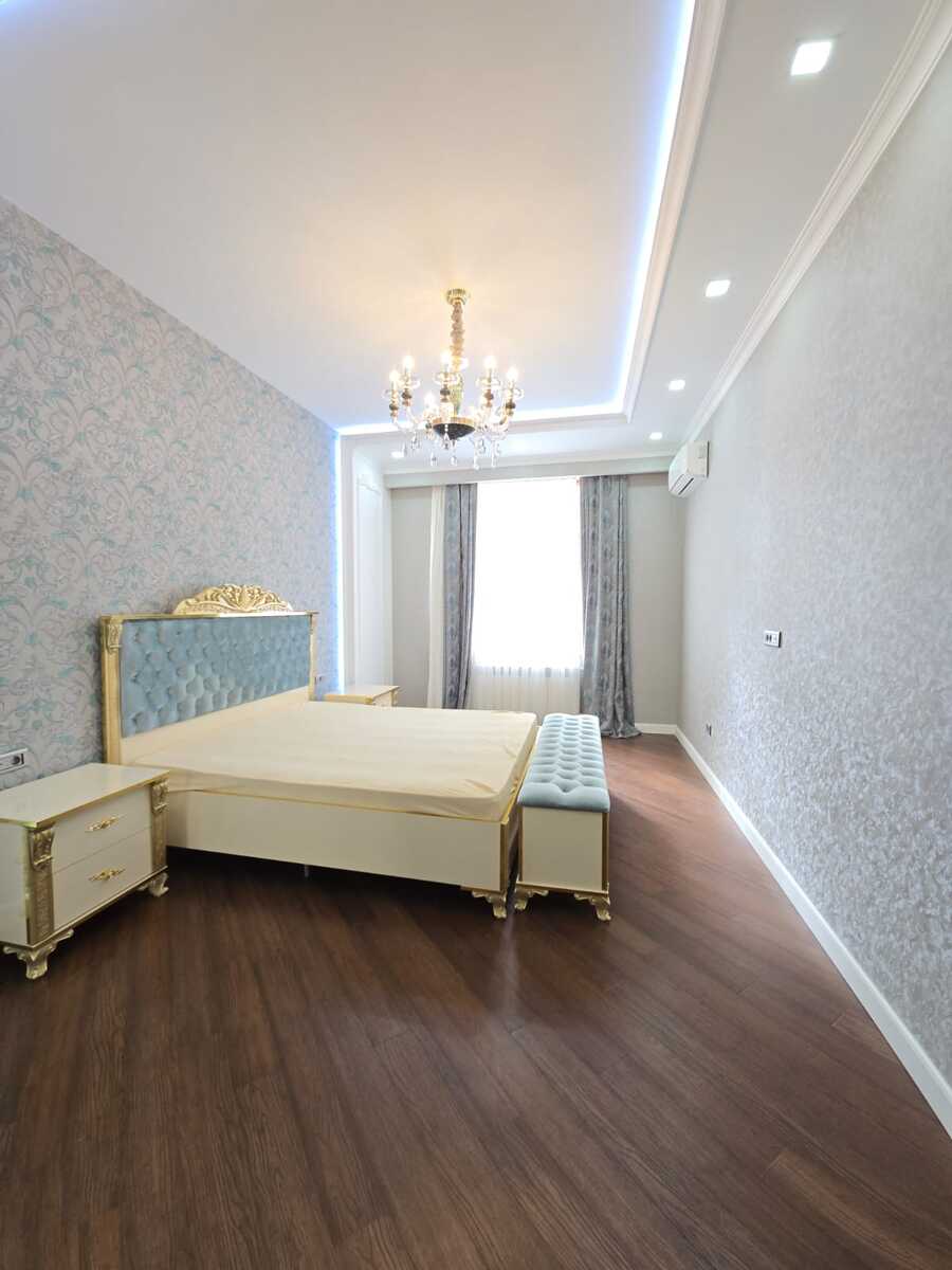 İcarəyə verilir 4 otaqlı yeni tikili 200 m² — Mənzil, Bakı (8)