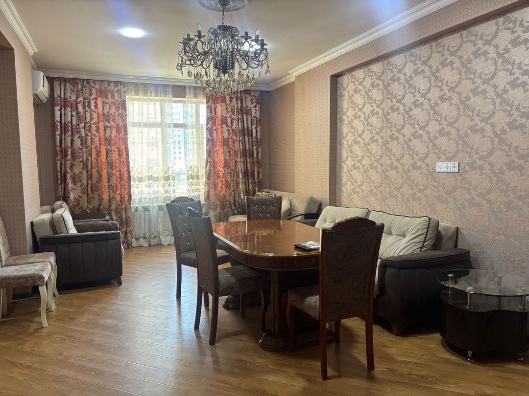 İcarəyə verilir 3 otaqlı yeni tikili 147 m² — Mənzil, Bakı (2)