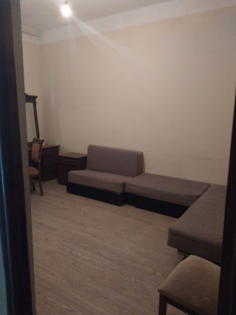 Həyət evi kirayə verilir, M. Xiyabani küç. 244 — Bakı