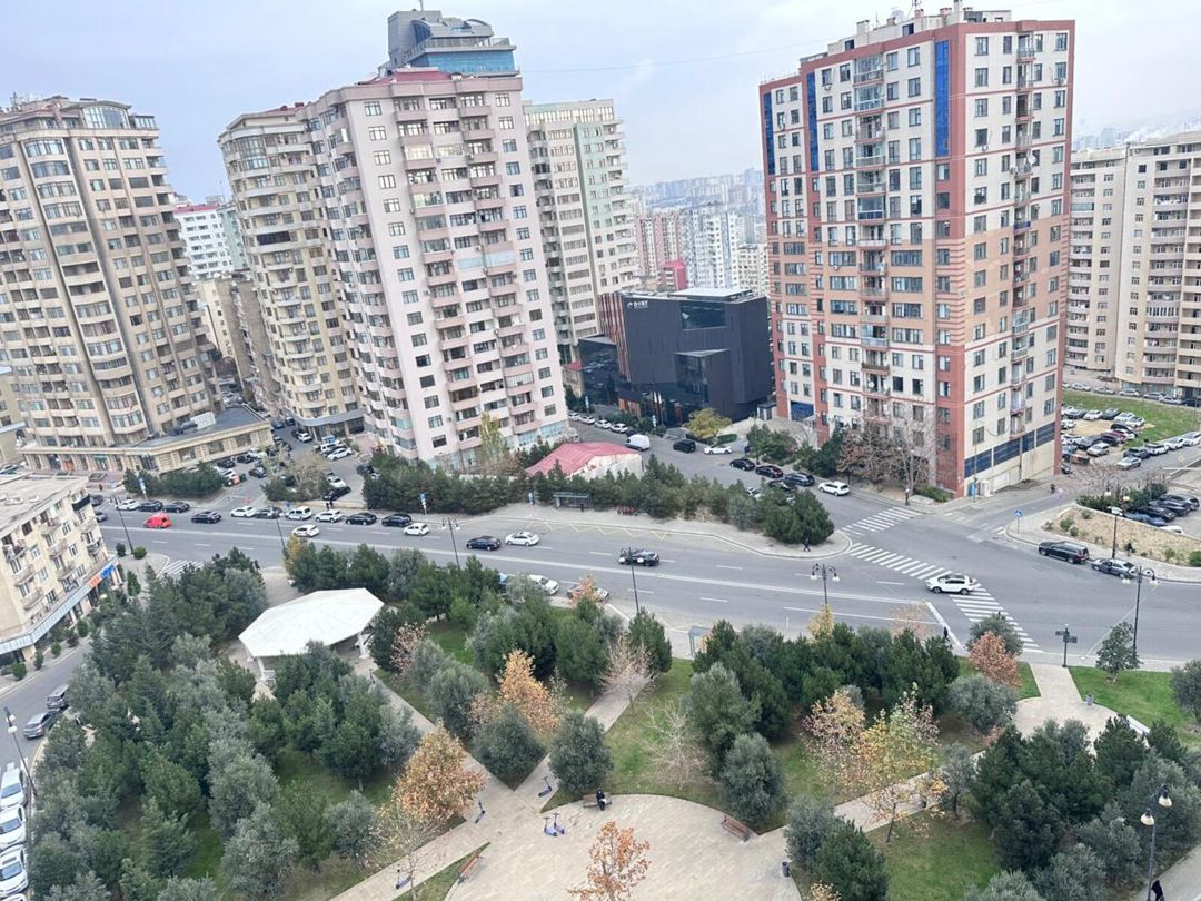 İcarəyə verilir 4 otaqlı yeni tikili 160 m² — Mənzil, Bakı (8)