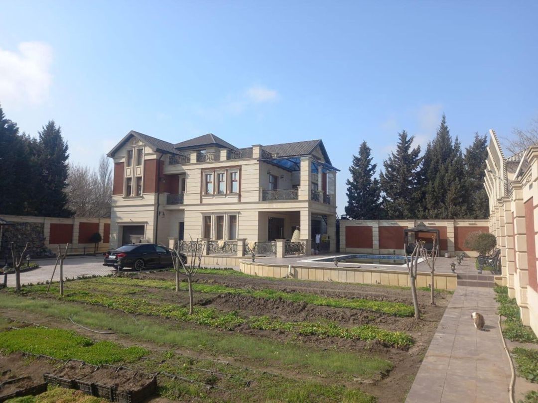 Satılır həyət evi/bağ evi 281 m² — Ev, villa, Bakı (2)