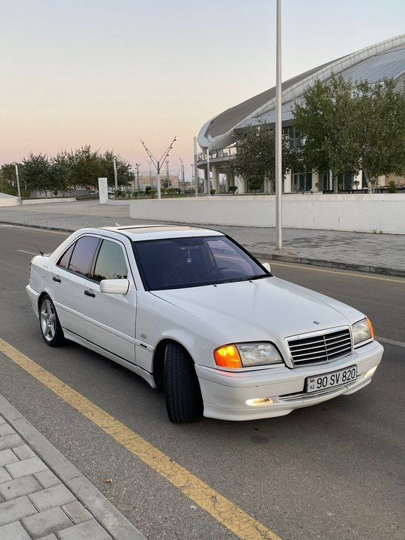 Mercedes C 230, 2.3 L, 1998 il, 330 000 km — Avtomobillər, Bakı (3)