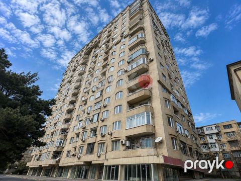 Binəqədi rayonunda azadlıq metrosu yaxınlığında 2 otaqlı mənzil