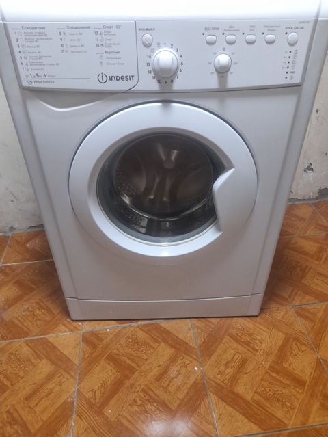 Paltaryuyan maşın Indesit, 6 kq, İşlənmiş, Avtomat, Qurutmasız, Kredit yoxdur, Pulsuz çatdırılma — Bakı