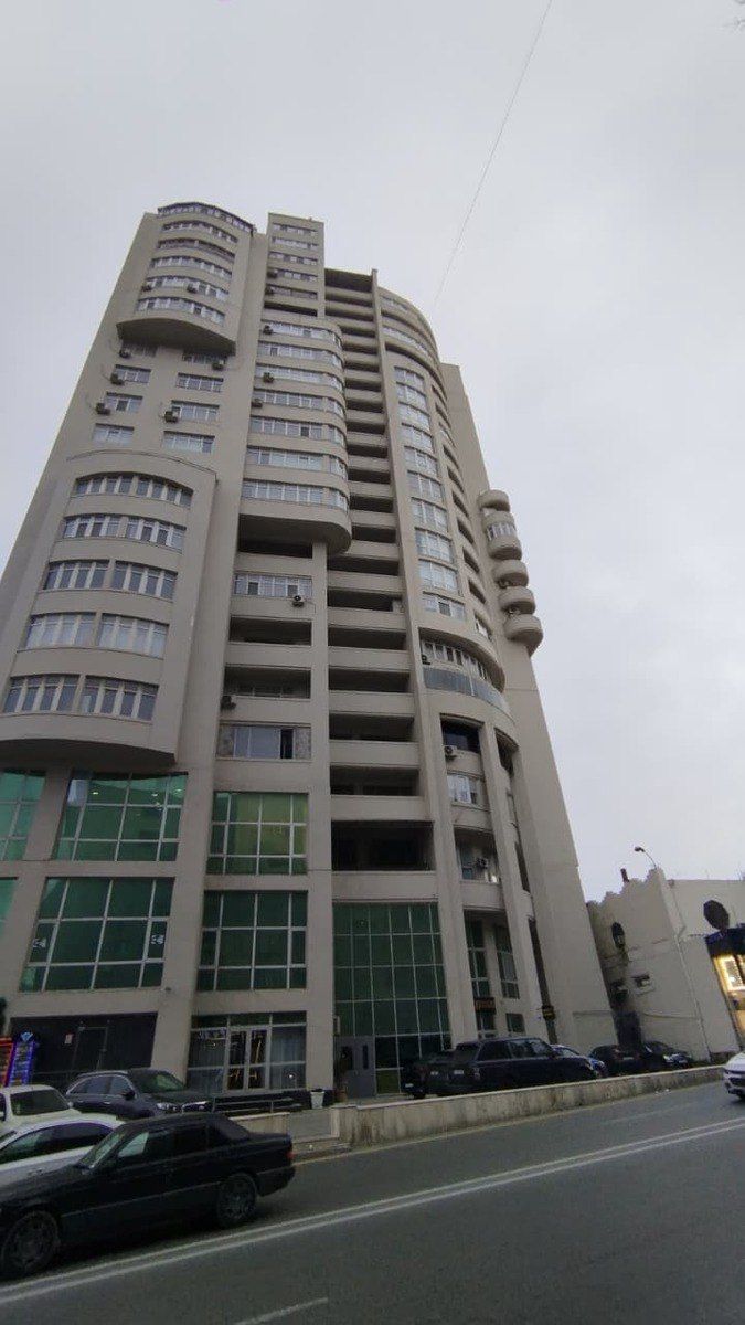 Satılır 4 otaqlı yeni tikili 207 m² — Mənzil, Bakı (12)