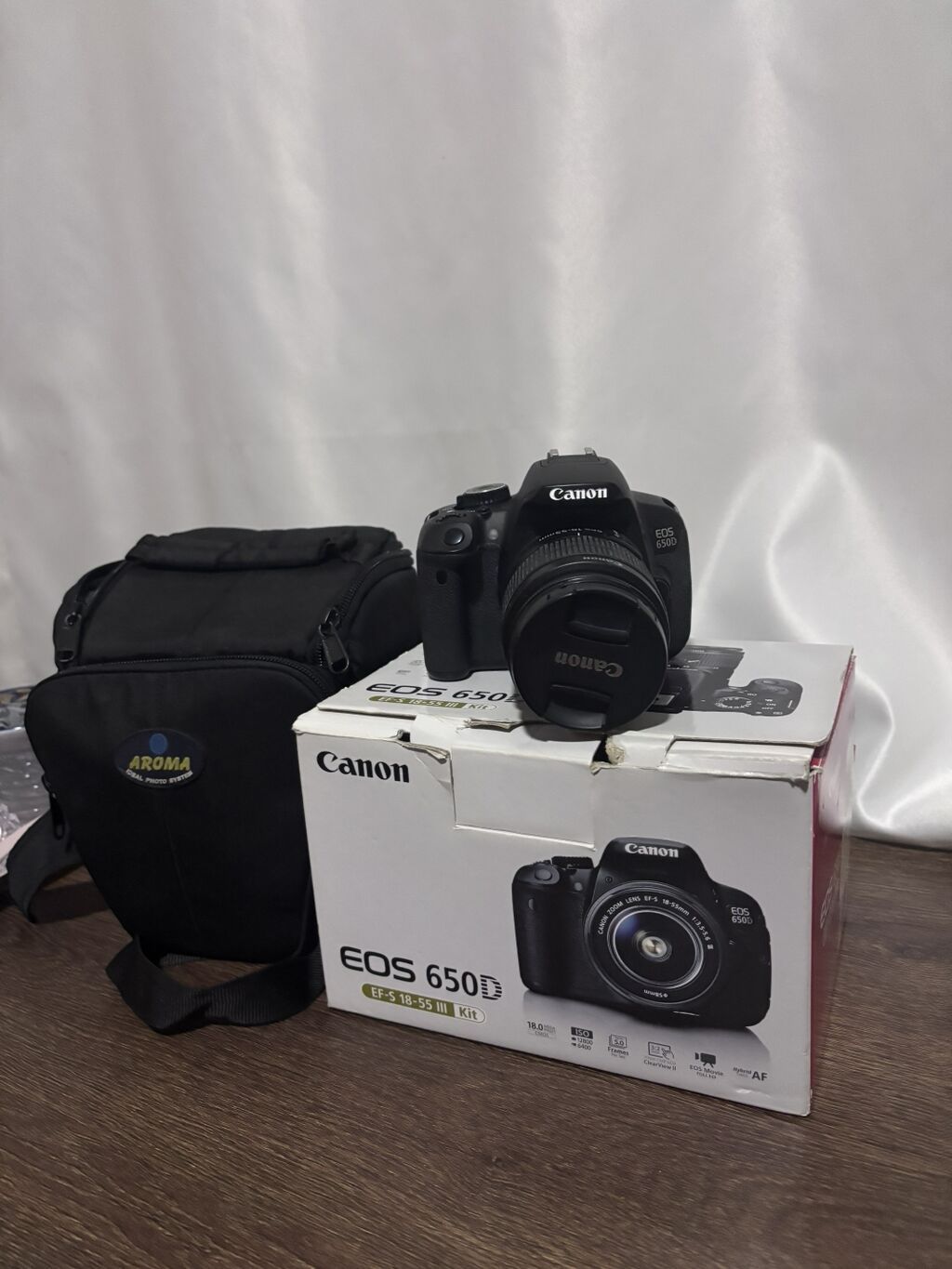 Canon EOS 650D Dslr – EF‑S 18-55mm III Kit - Sensor: 18.0 MP Aps‑c — Fotoaparat, Bakı
