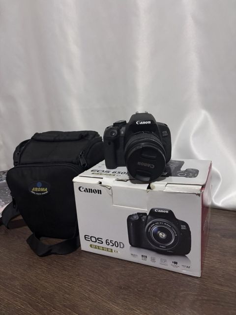 Canon EOS 650D Dslr – EF‑S 18-55mm III Kit - Sensor: 18.0 MP Aps‑c — Bakı
