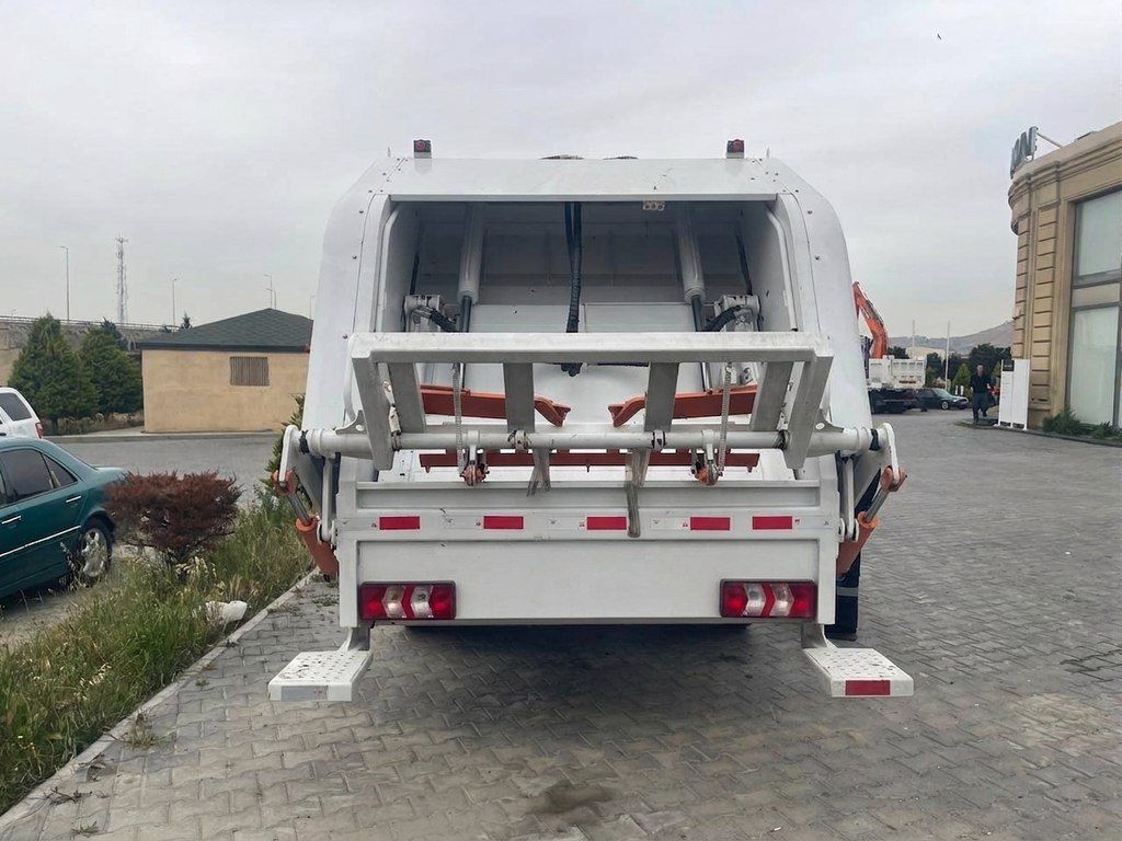 Shacman X9, 4.2 L, 2026 il, yeni — Yük maşınları, Bakı (4)