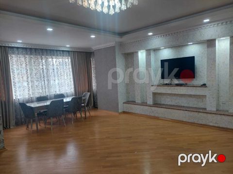 İcarəyə verilir 3 otaqlı yeni tikili 150 m²