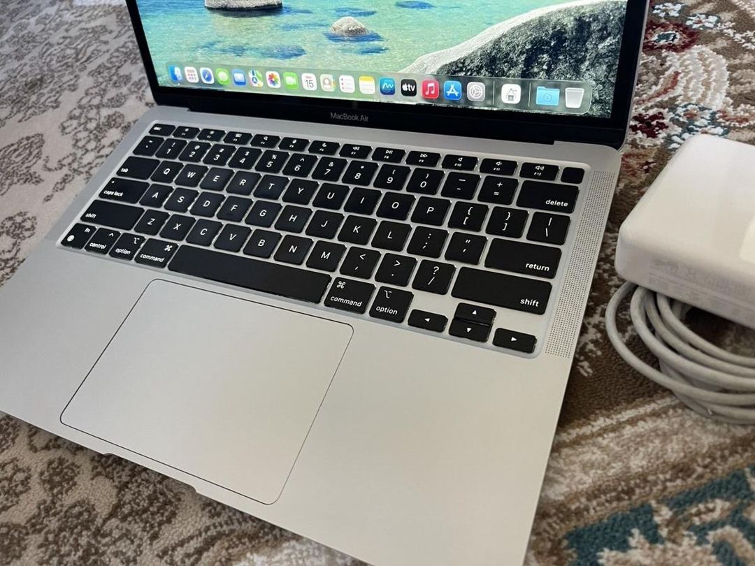 Apple MacBook Air M1 (8GB / 256GB) — Noutbuklar, Bakı (3)