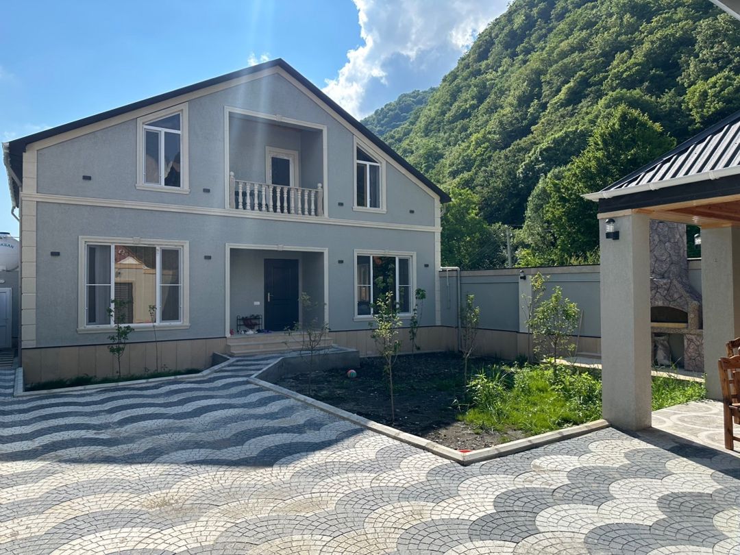 Villa kirayə verilir, Qax r — Ev, villa, Qax (2)