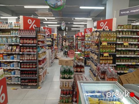 Satılır obyekt 1000 m²