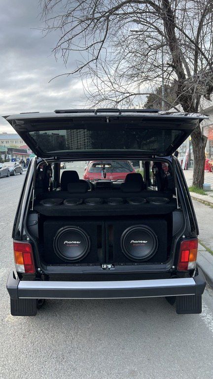 Lada (VAZ) Niva, 1.7 L, 2023 il, 24 000 km — Avtomobillər, Bakı (11)