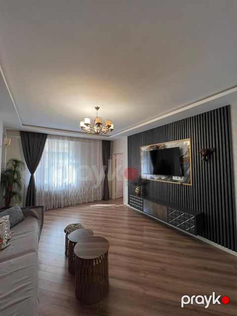 Satılır 3 otaqlı yeni tikili 73 m²