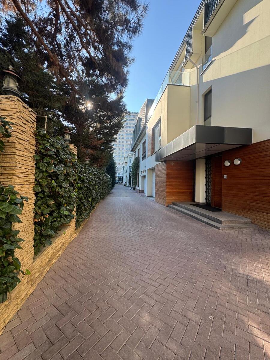 Satılır 3 otaqlı yeni tikili 150 m² — Mənzil, Bakı (3)