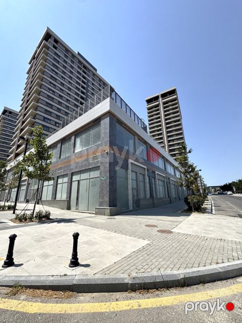Satılır 4 otaqlı yeni tikili 157 m²