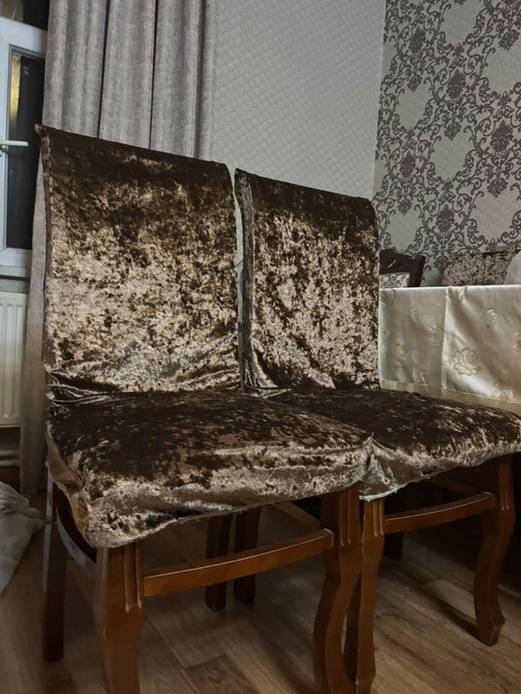 Mebel dəsti: 6 ədəddir üstünün keçirmə parçası ilə bir yerdə verilir — Stullar, Masazır (2)