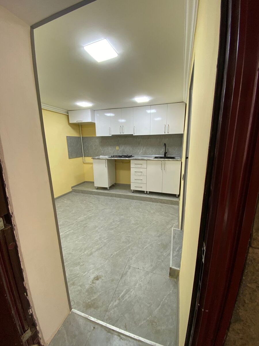 Həyət evi, Bayıl qəs — Ev, villa, Bakı (7)