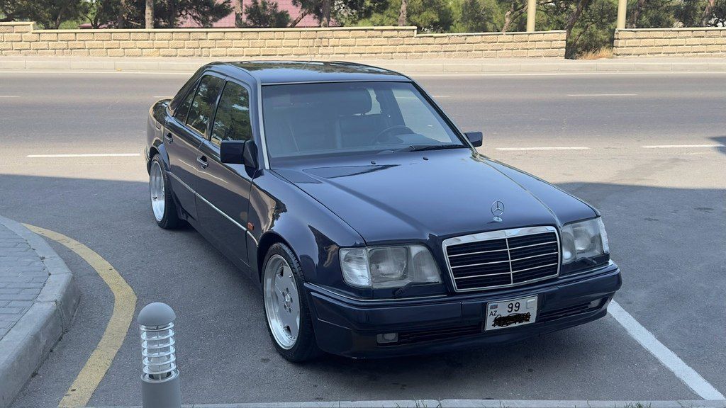 Mercedes E 320, 3.2 L, 1994 il, 294 580 km — Avtomobillər, Bakı