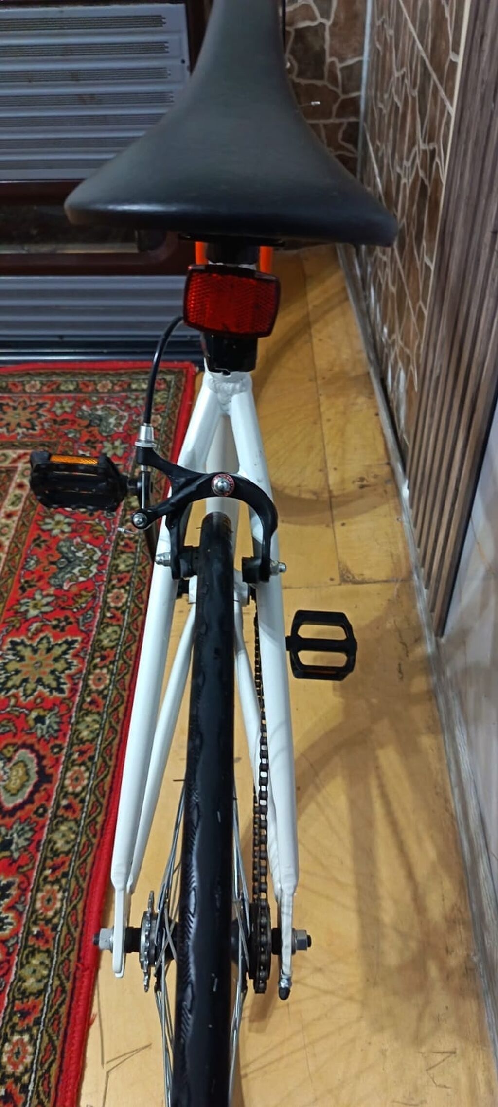 İşlənmiş Şəhər velosipedi Stern, 28", sürətlərin sayı: 1, Ünvandan götürmə — Yol velosipedləri, Bakı (4)