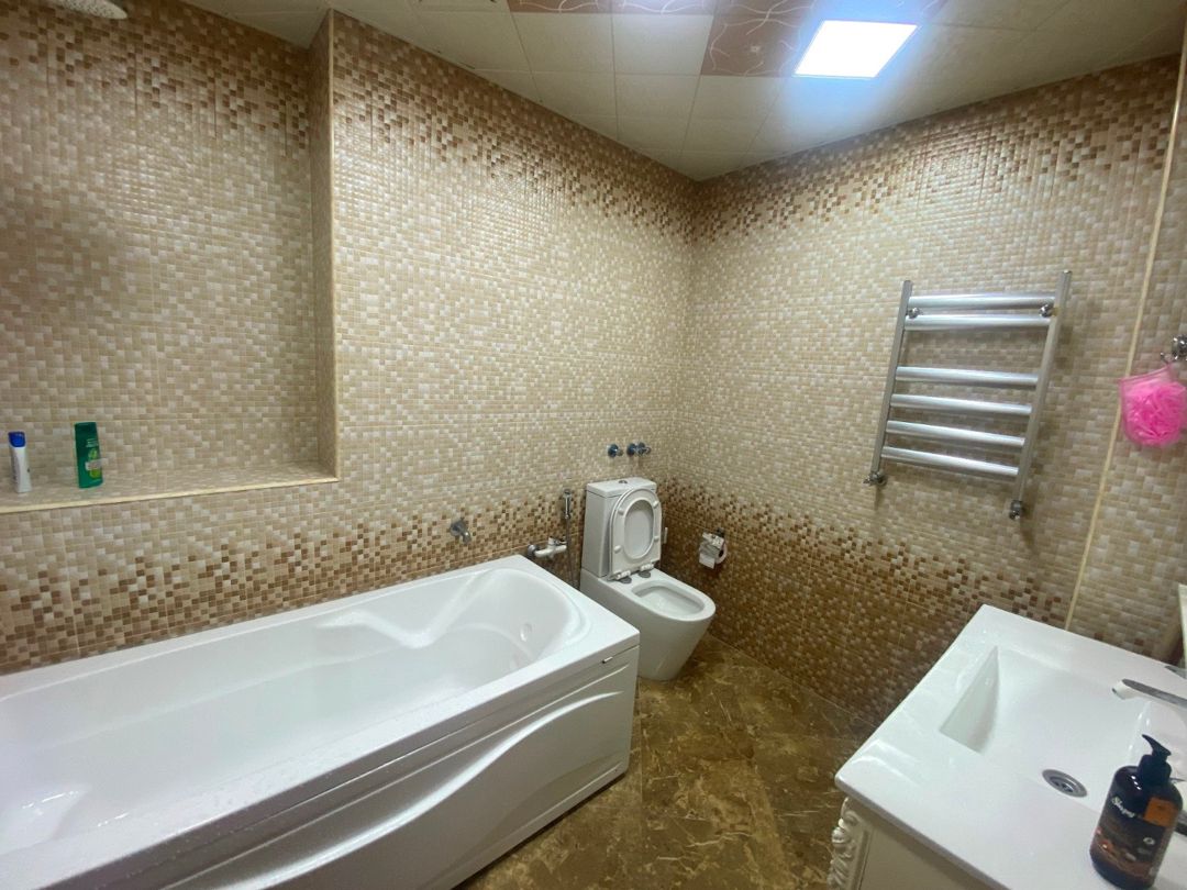 İcarəyə verilir 2 otaqlı yeni tikili 105 m² — Mənzil, Bakı (7)