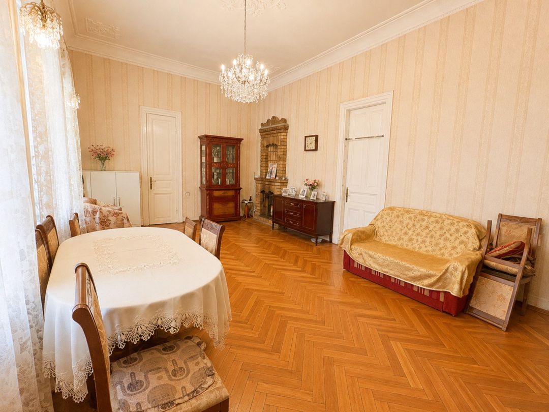 Satılır 3 otaqlı köhnə tikili 120 m² — Mənzil, Bakı (3)