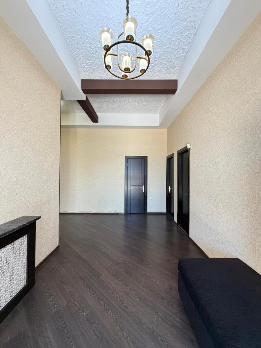 Satılır 4 otaqlı həyət evi/bağ evi 250 m² — Ev, villa, Bakı (10)