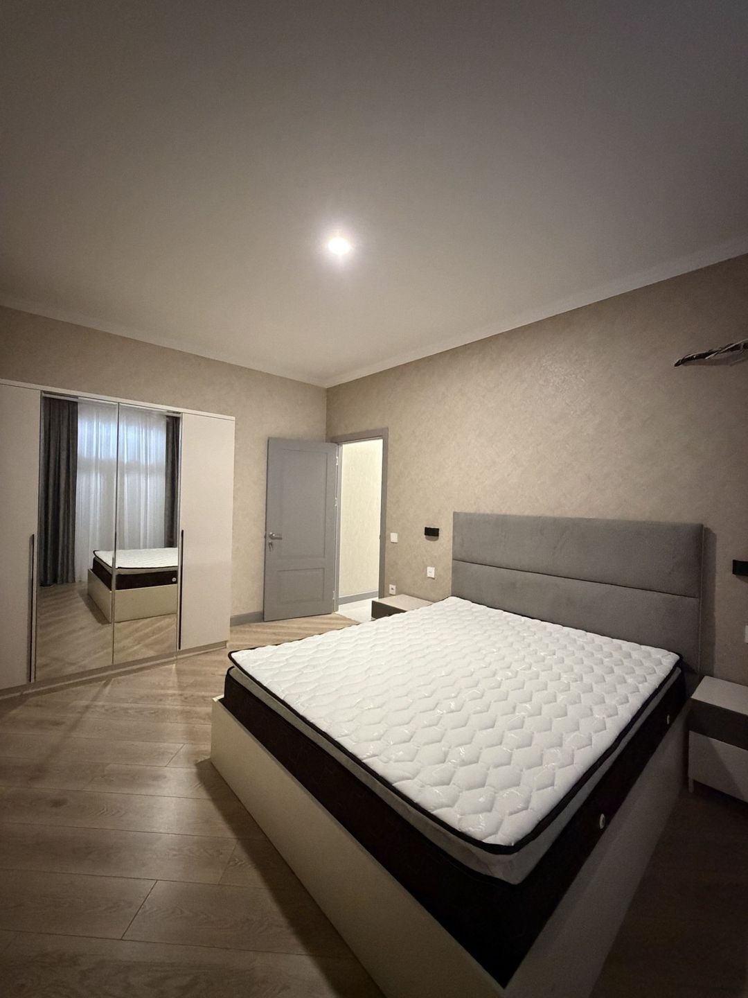 İcarəyə verilir 2 otaqlı yeni tikili 90 m² — Mənzil, Bakı (10)