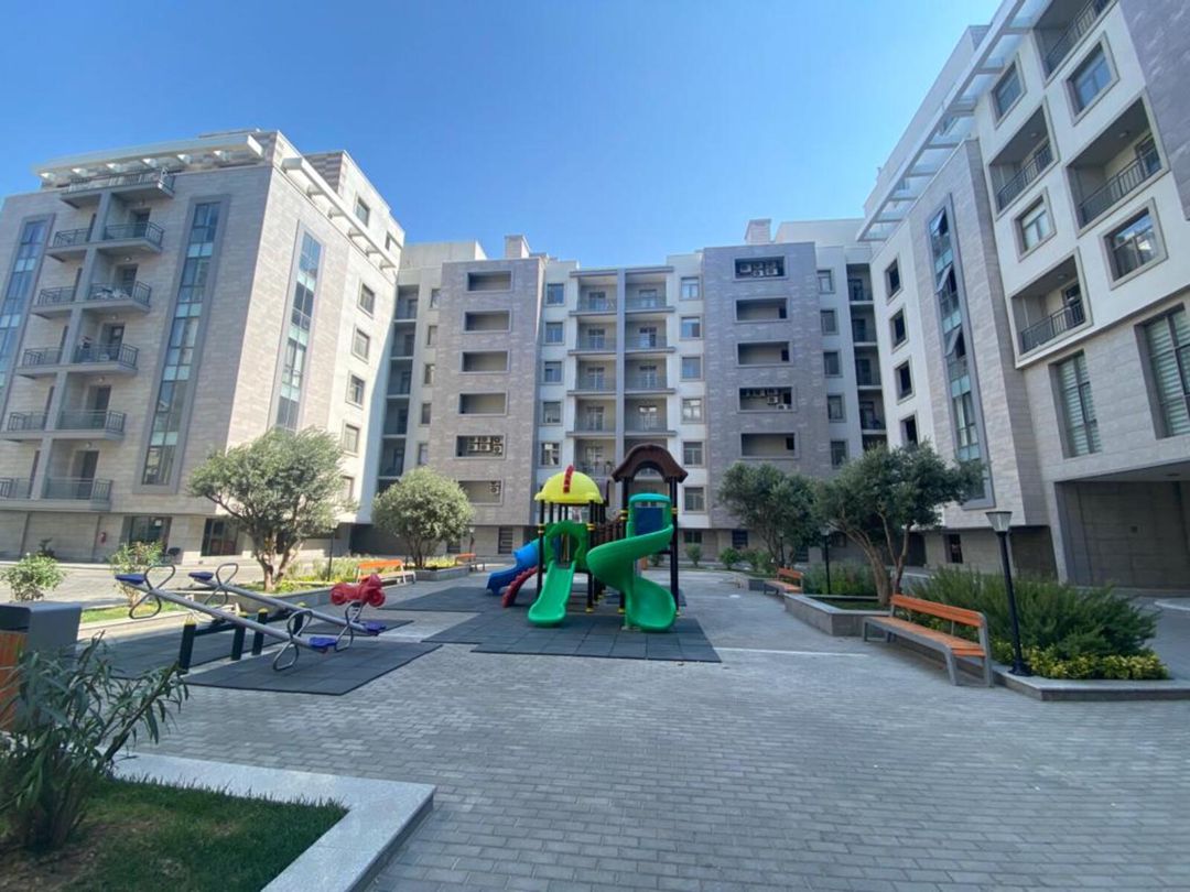 İcarəyə verilir 4 otaqlı yeni tikili 220 m² — Mənzil, Bakı (2)