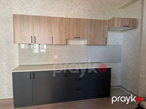 Mətbəx mebeli 450₼. yenidir.İstifadə edilməyib.ölçüsü 3.20.Ünvan