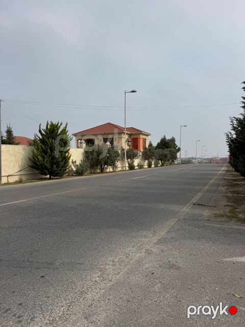 30 sot torpaq sahəsi, Şüvəlan qəs