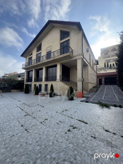 Satılır 6 otaqlı həyət evi/bağ evi 400 m²