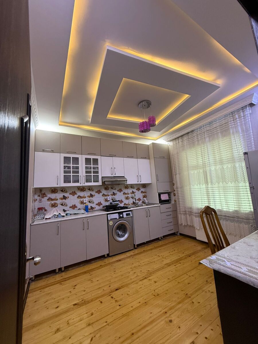 Satılır 4 otaqlı həyət evi/bağ evi 130 m² — Ev, villa, Bakı (2)