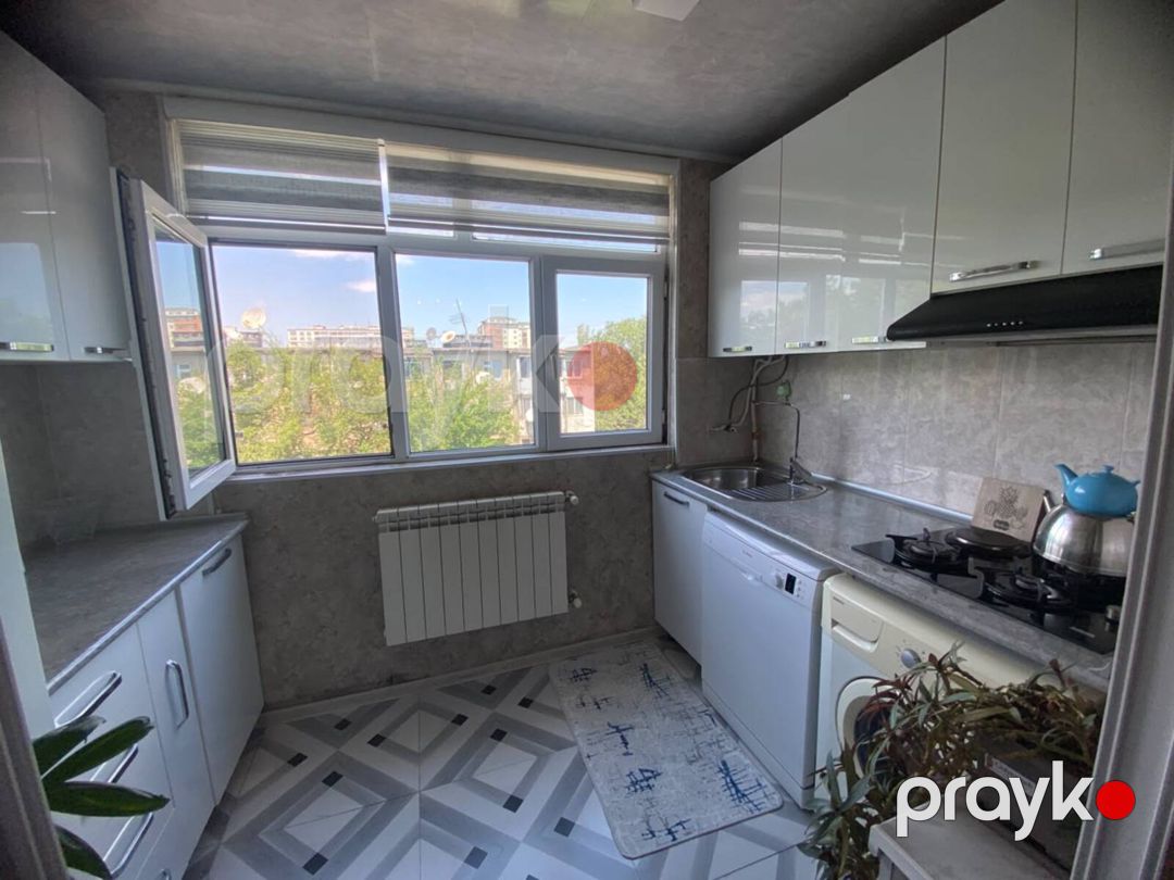Satılır 4 otaqlı köhnə tikili 75 m² — Mənzil, Bakı (8)