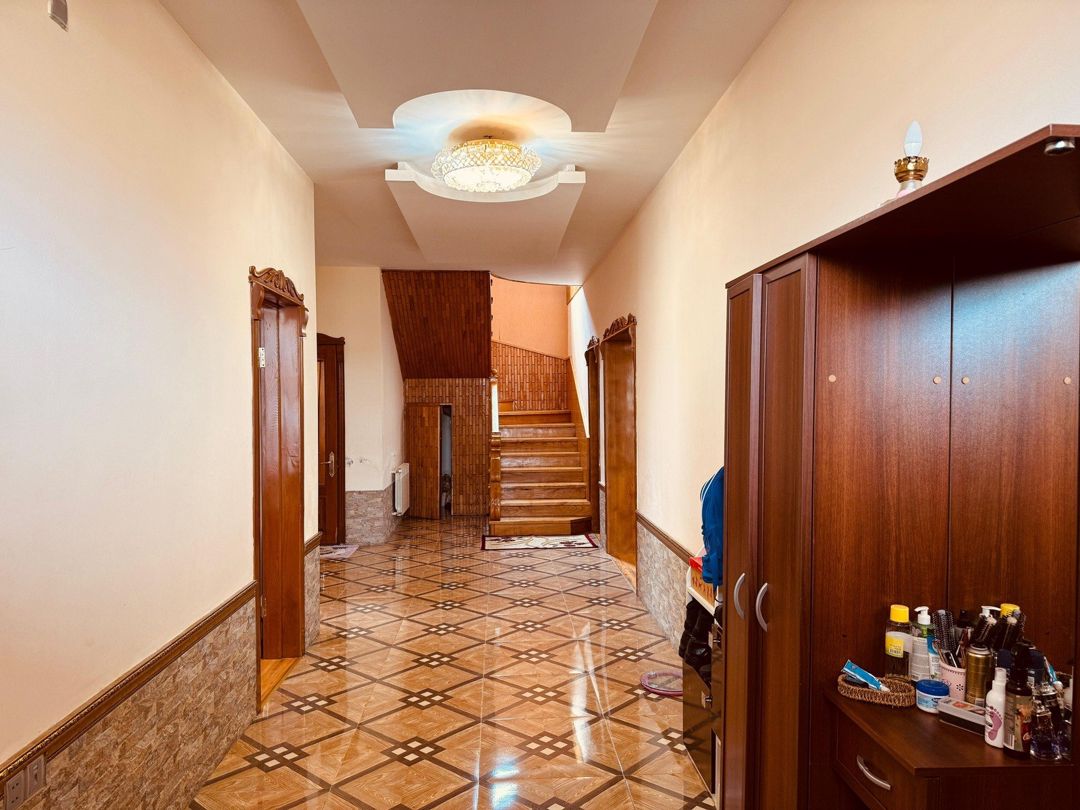 Satılır 6 otaqlı həyət evi/bağ evi 250 m² — Ev, villa, Bakı (11)
