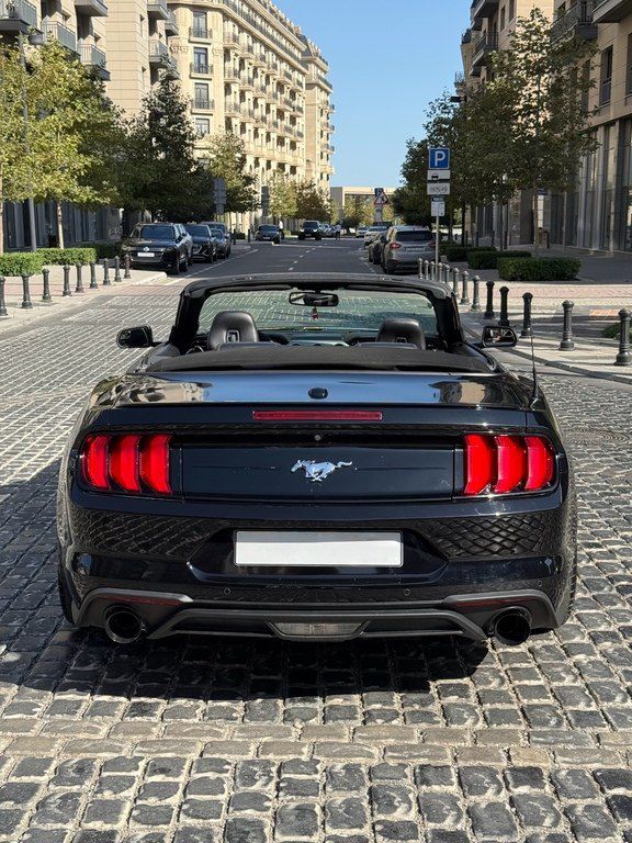 Ford Mustang, 2.3 L, 2019 il, 125 000 km — Avtomobillər, Bakı (12)