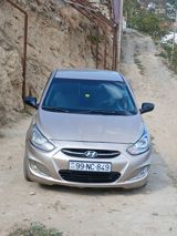 Hyundai Solaris, 1.6 L, 2013 il, 422 222 km — Автомобили
