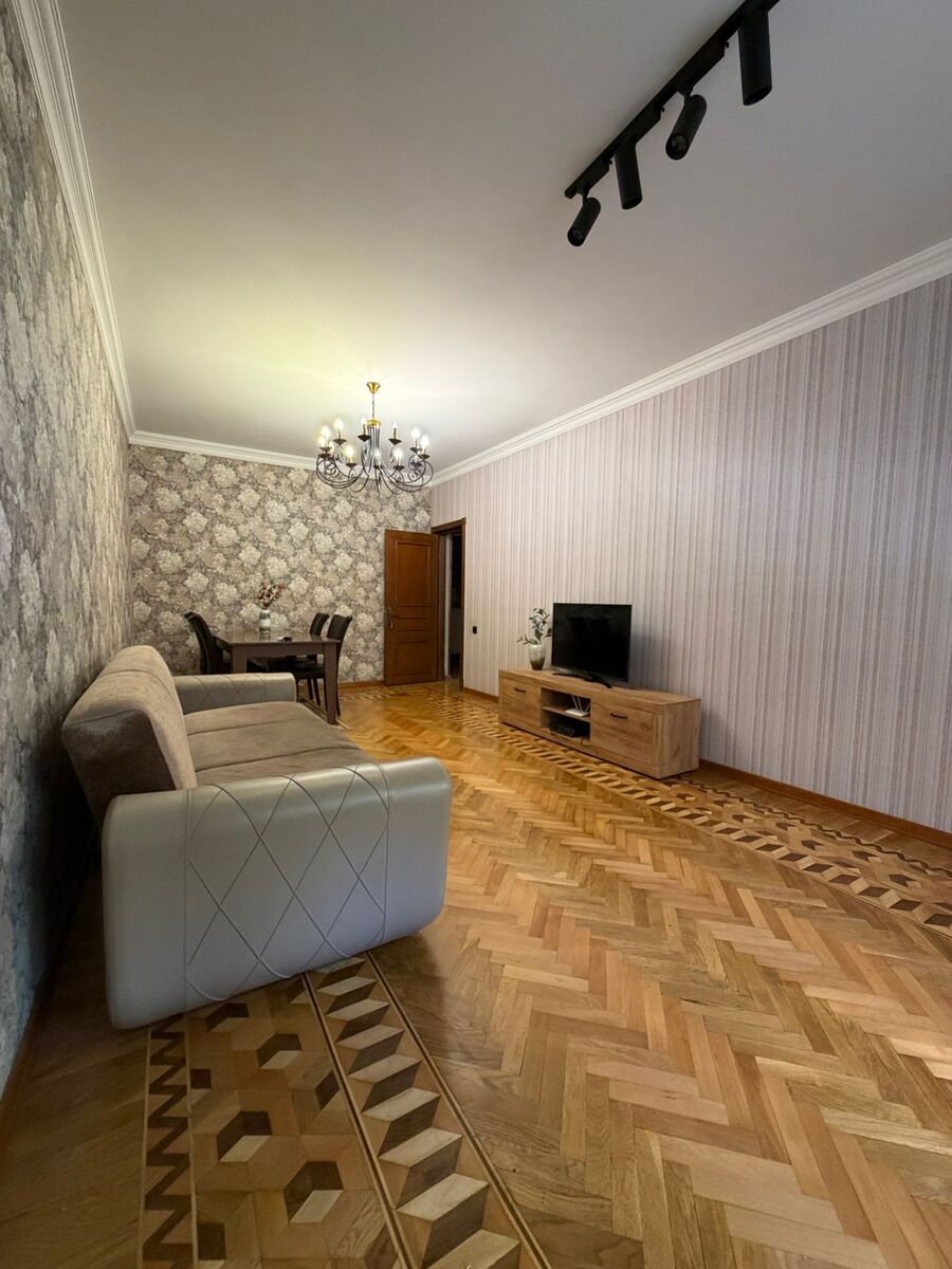 Satılır 3 otaqlı köhnə tikili 85 m² — Mənzil, Bakı (4)