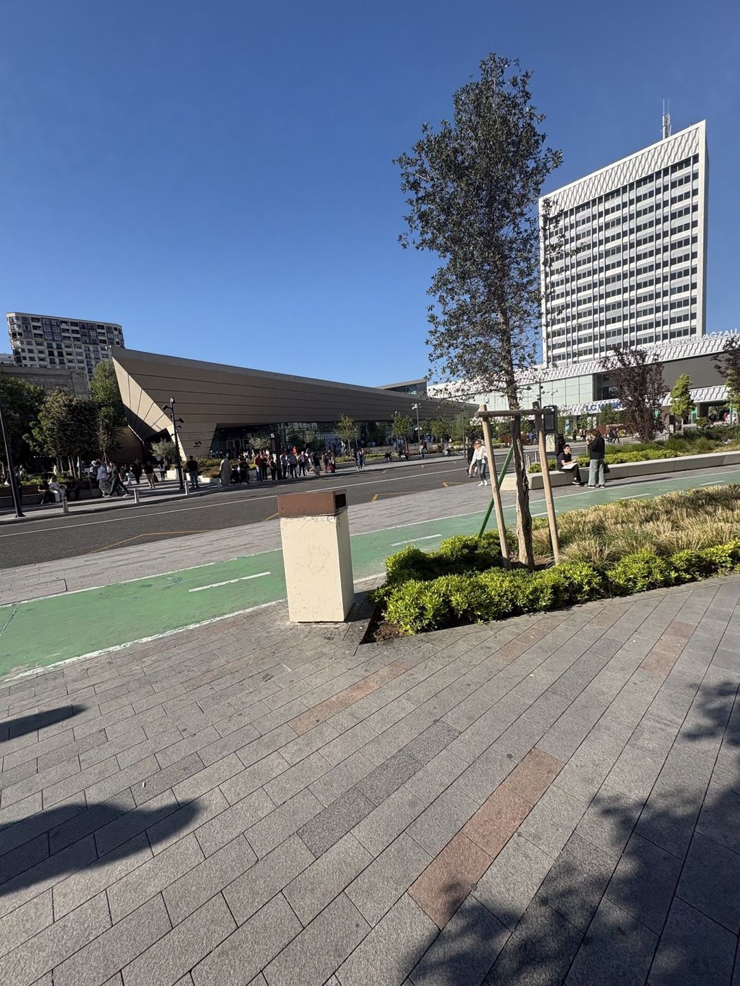 3-otaqlı mənzil kirayə verilir, 28 May m., 80 m² — Mənzil, Bakı (2)