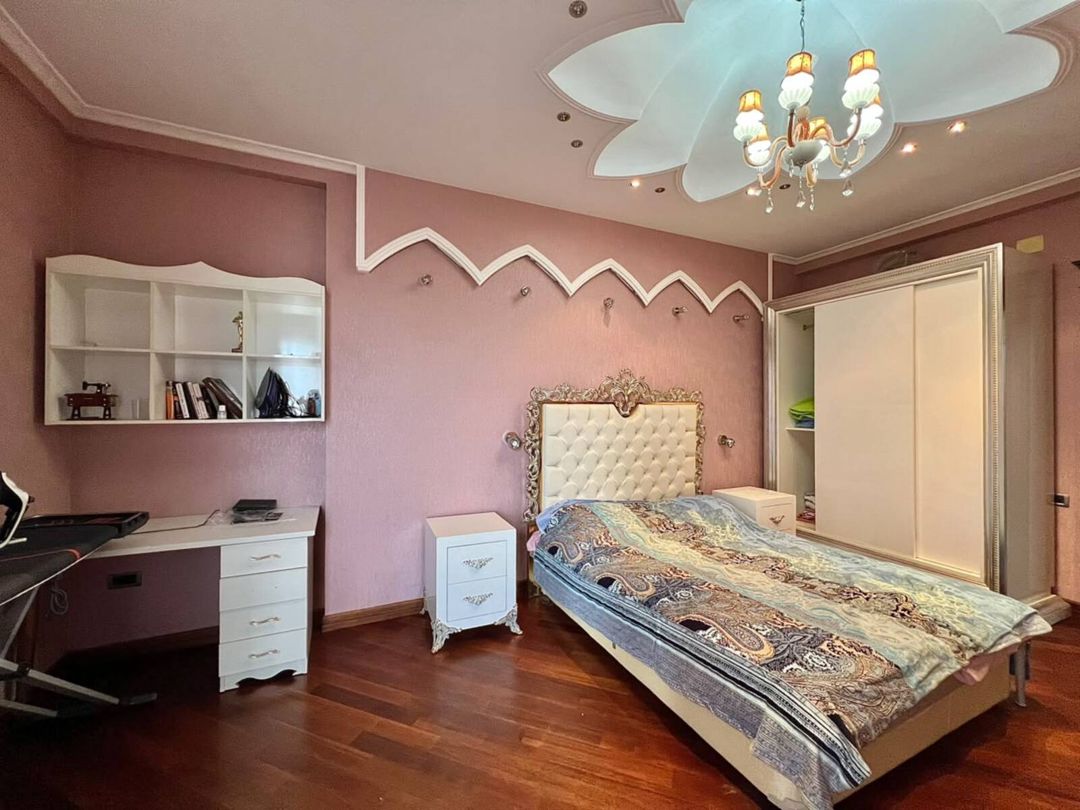 Satılır 5 otaqlı yeni tikili 250 m² — Mənzil, Bakı (11)