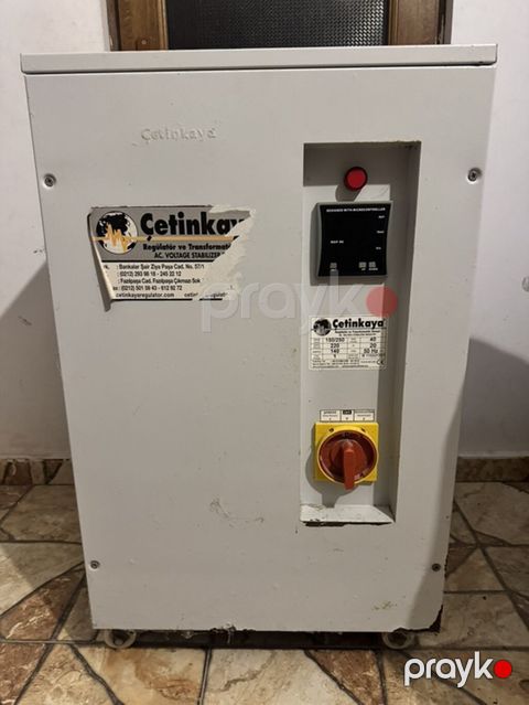 Çetinkaya markalı sənaye tipli avtomatik voltaj stabilizatoru satılır — Digah