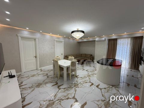 İcarəyə verilir 4 otaqlı yeni tikili 150 m²