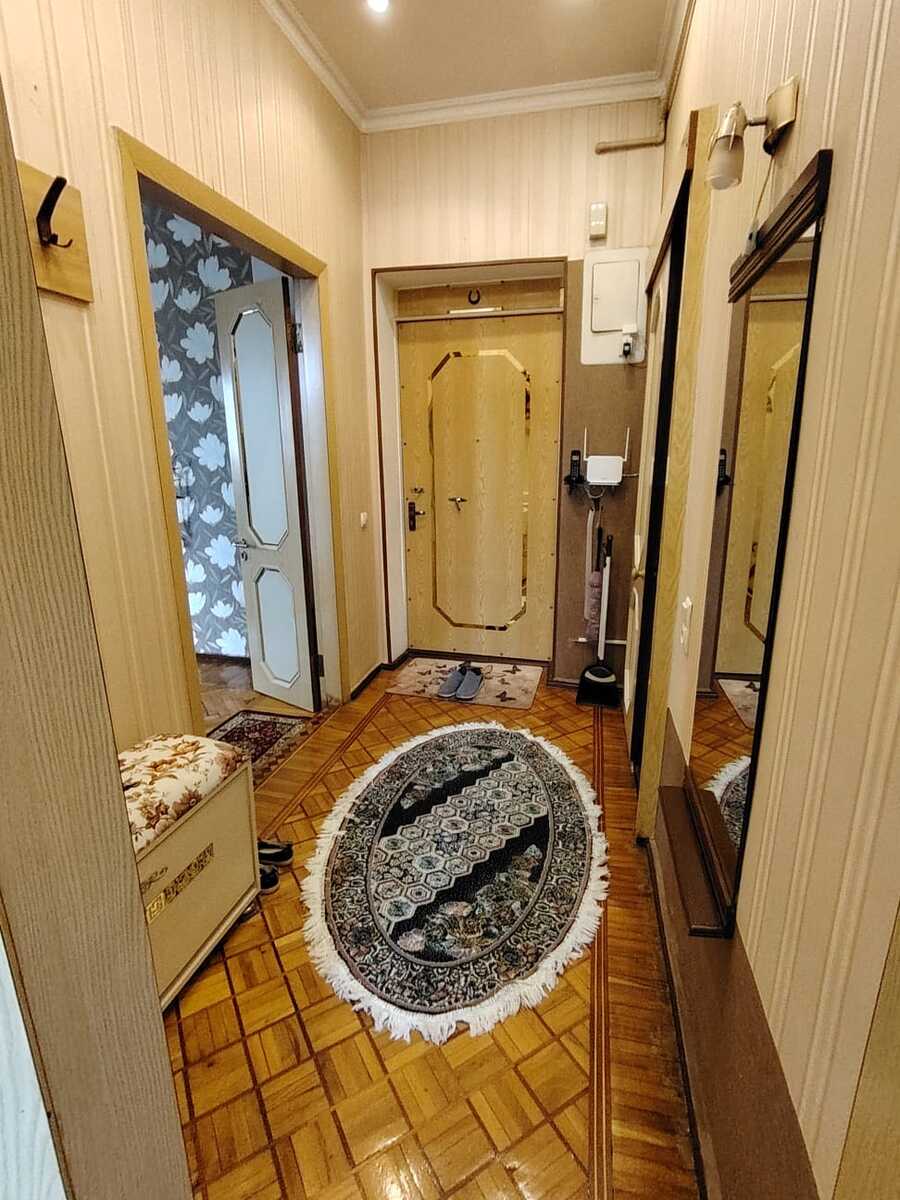 İcarəyə verilir 2 otaqlı köhnə tikili 90 m² — Mənzil, Bakı (2)