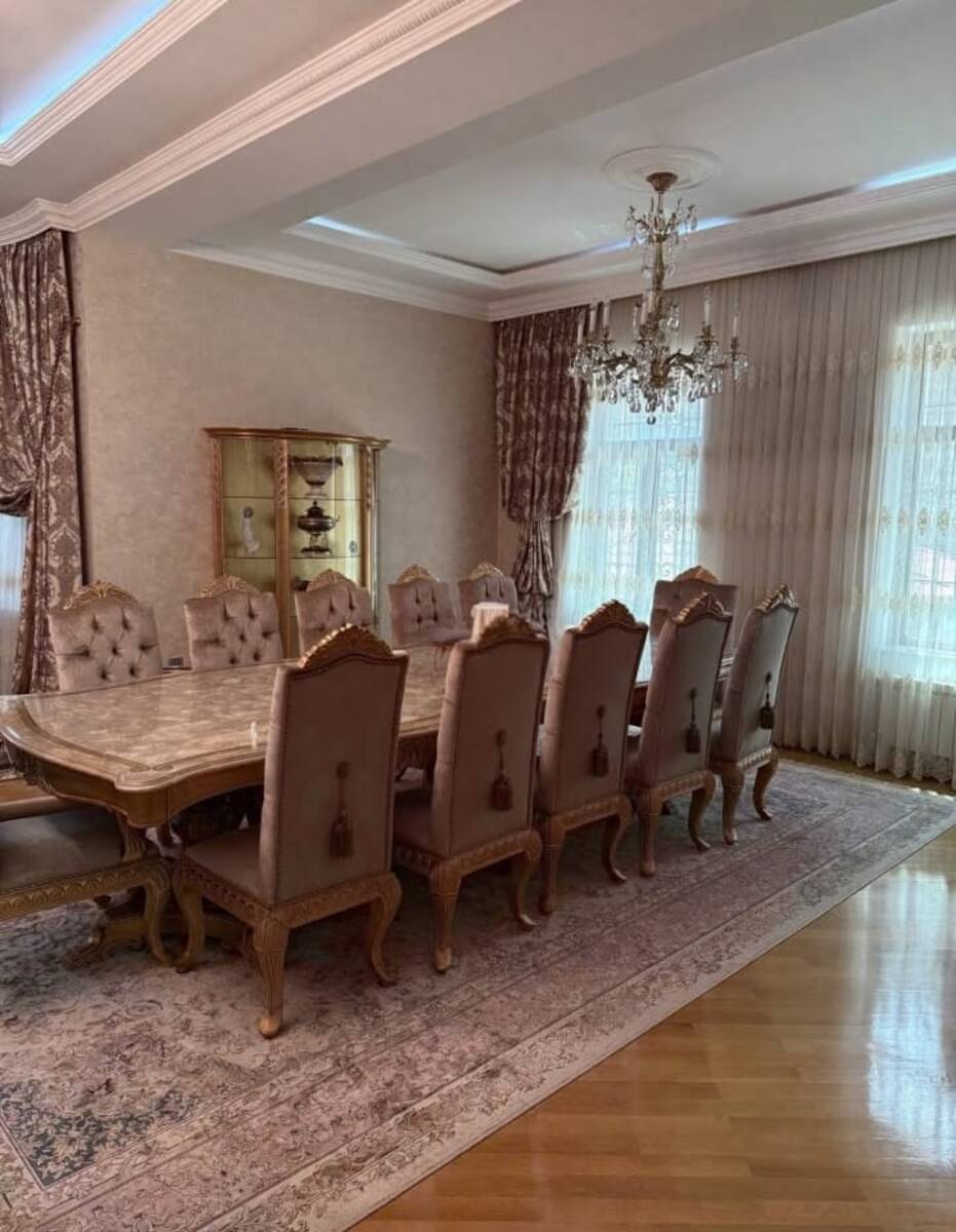 Satılır 8 otaqlı həyət evi/bağ evi 800 m² — Ev, villa, Bakı (7)