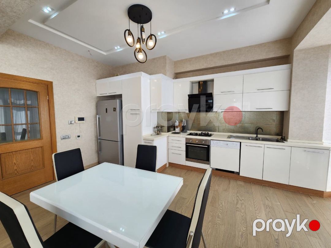 İcarəyə verilir 3 otaqlı yeni tikili 137 m² — Mənzil, Bakı (8)