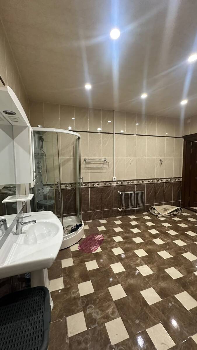 İcarəyə verilir 5 otaqlı yeni tikili 240 m² — Mənzil, Bakı (10)